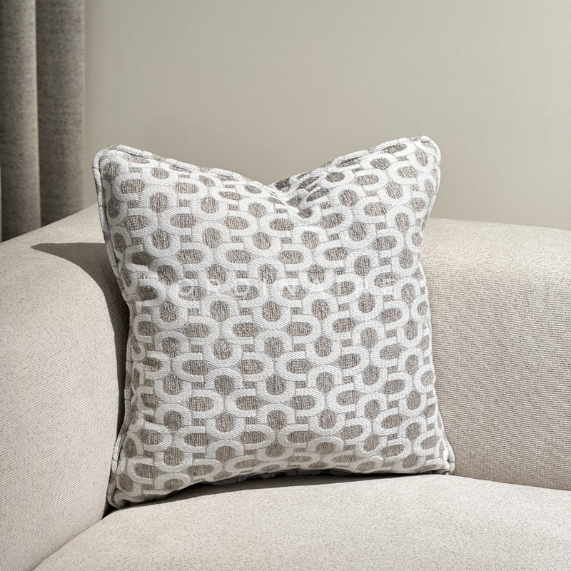 PREMIUM PILLOW