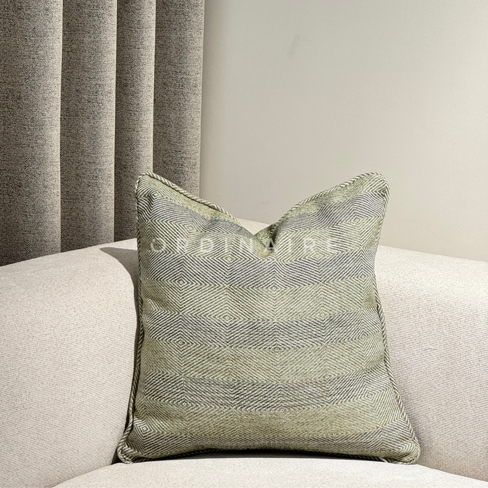 PREMIUM PILLOW - 30078-3