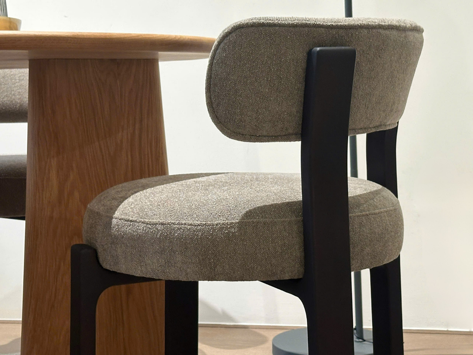 SEN DINING CHAIR - SAMPLE SALE