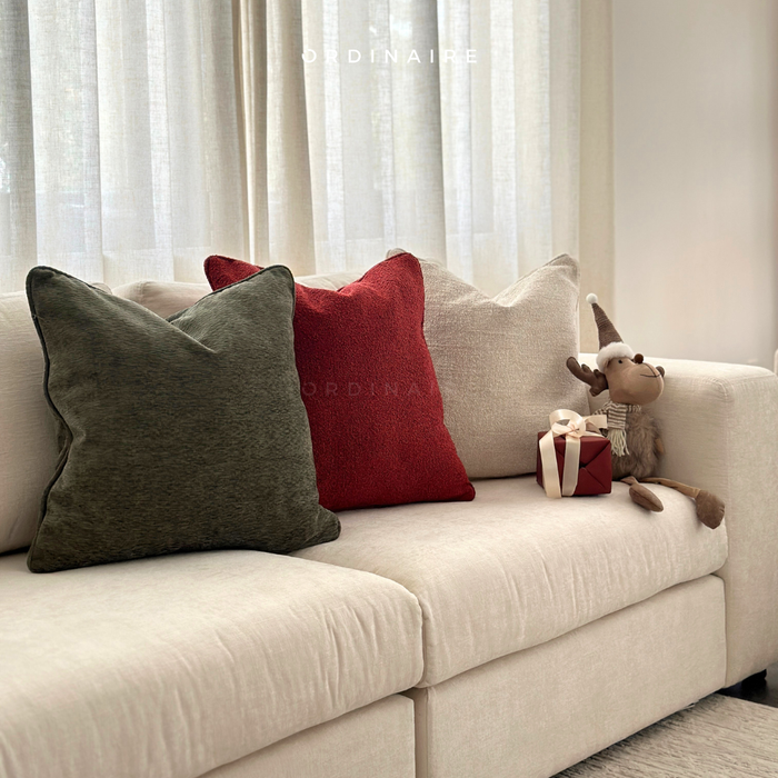 ខ្នើយដ៏ប្រណិត - ១៨៤៣-១