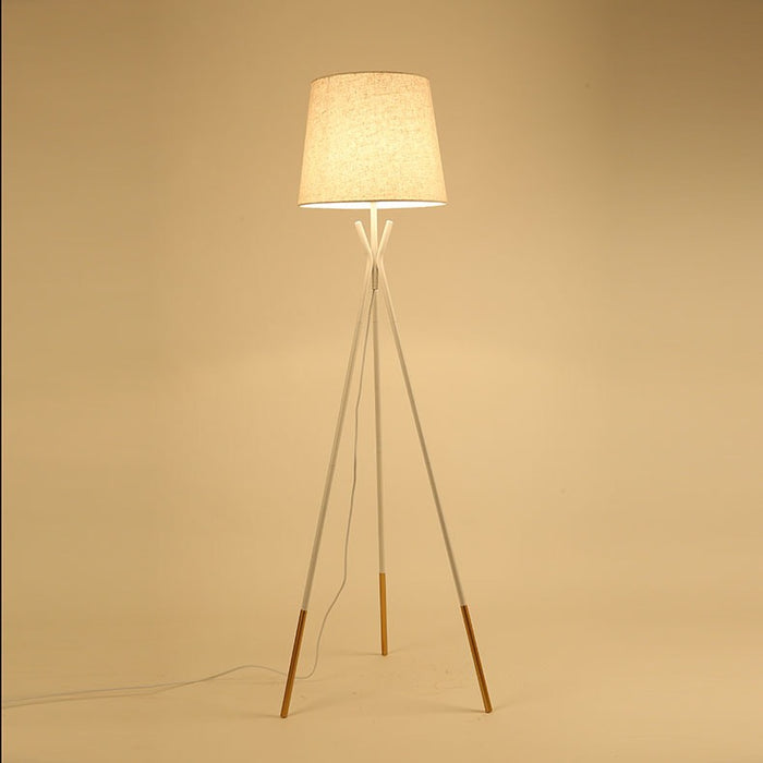 DOROTHY FLOOR LAMP