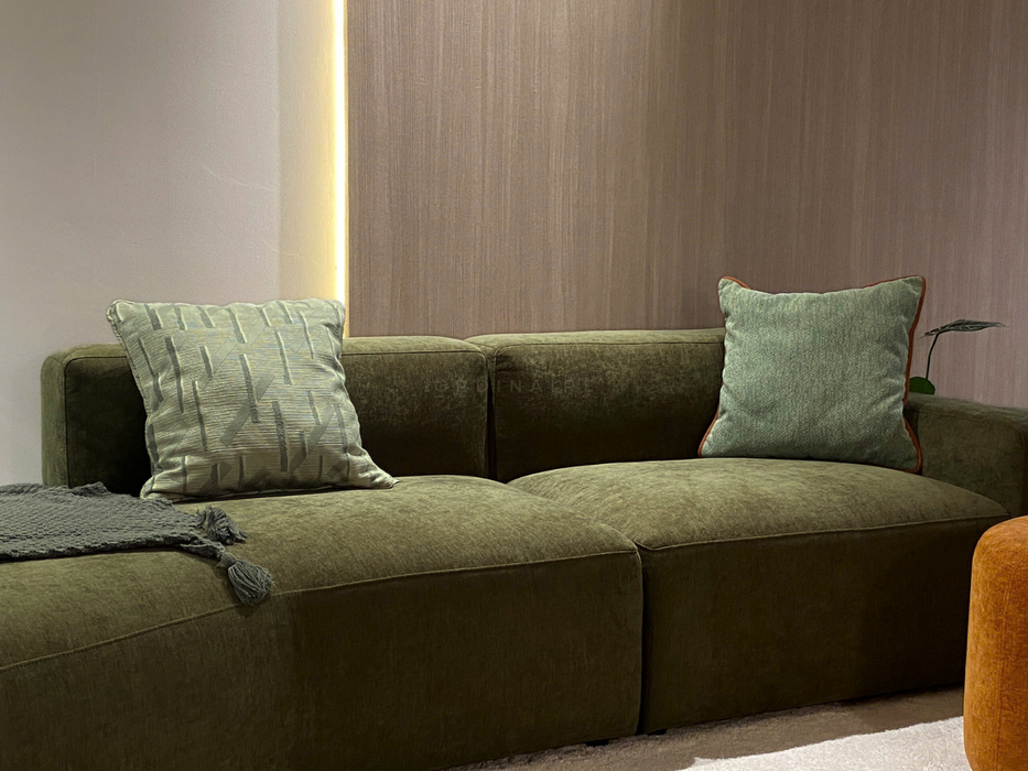 DELIGHT LOUNGE SOFA - SAMPLE