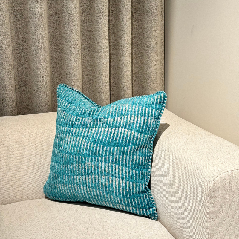PREMIUM PILLOW  - 30043-6