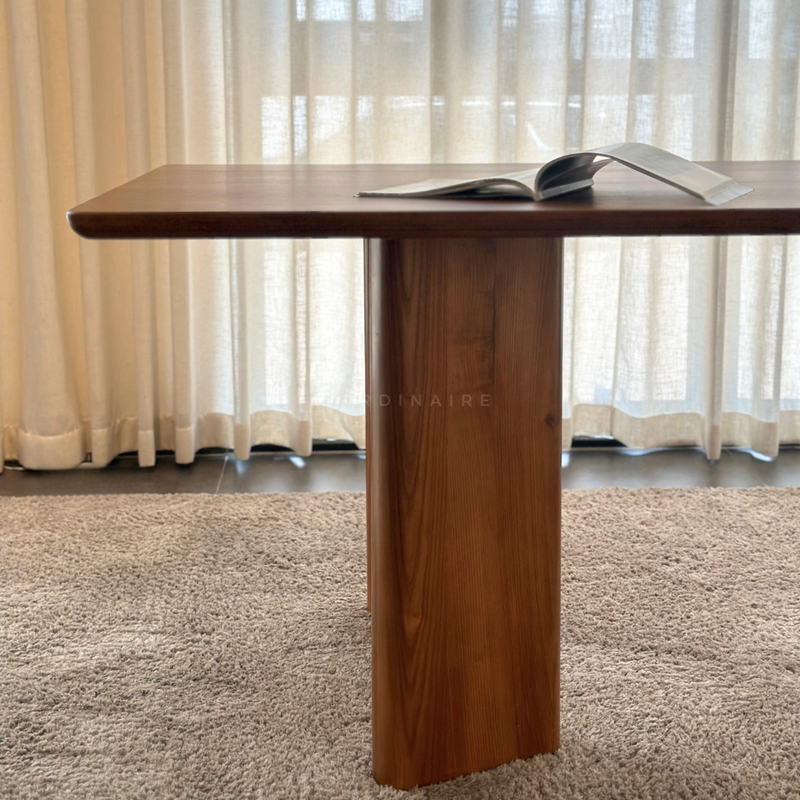 JIRO DINING TABLE
