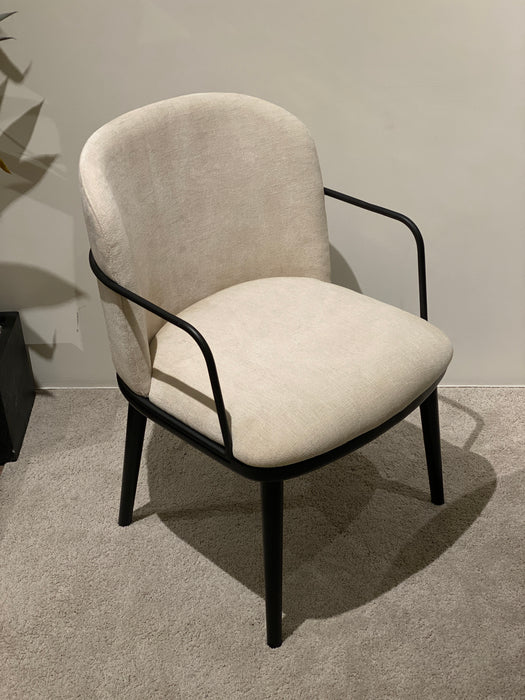 LOUIS CHAIR