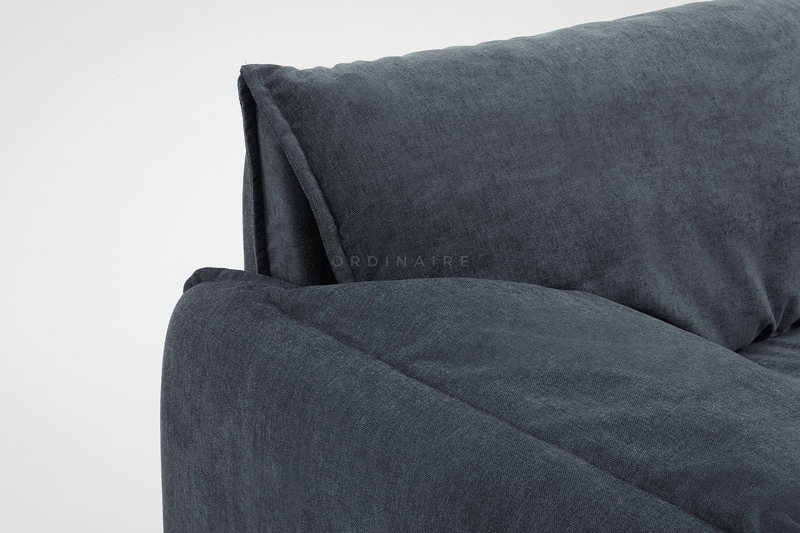 NERISSA SOFA