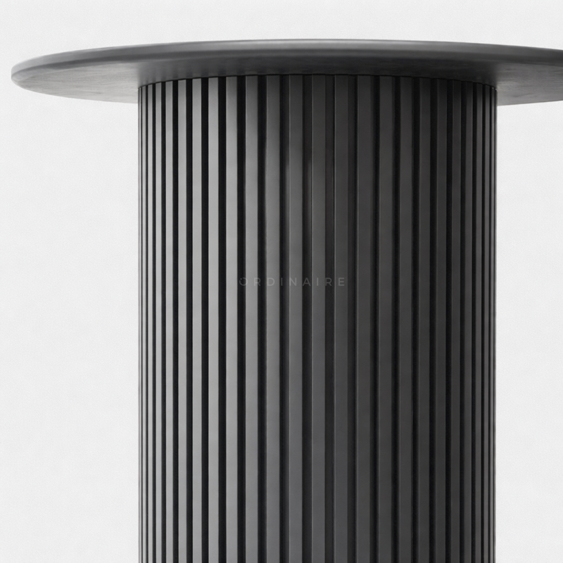 NICHI DINING TABLE