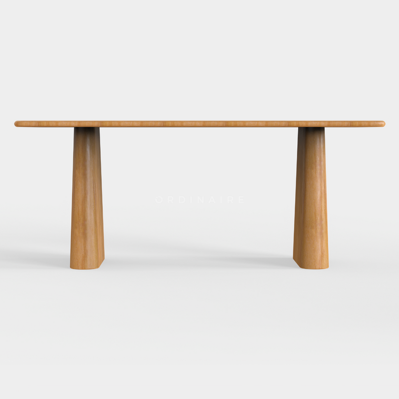 NAGI DINING TABLE