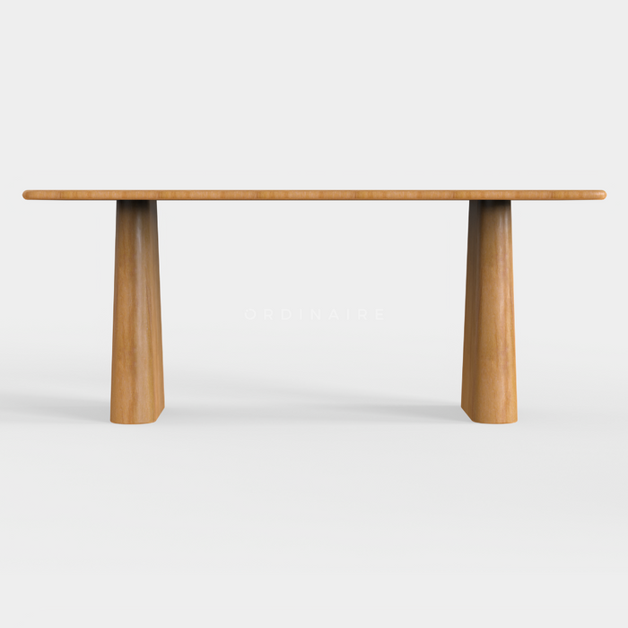 NAGI DINING TABLE