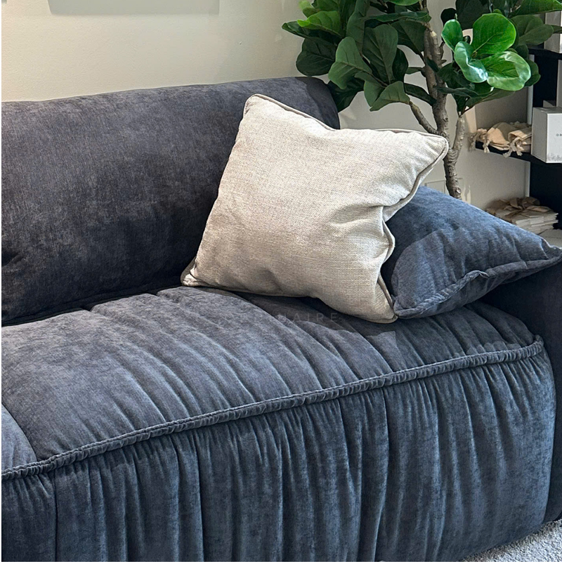 NERISSA SOFA - SAMPLE
