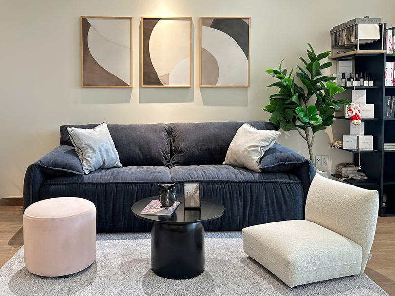 NERISSA SOFA - SAMPLE