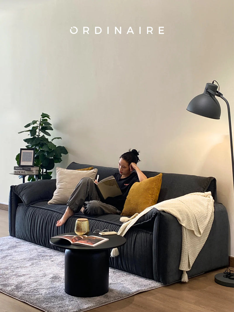NERISSA SOFA