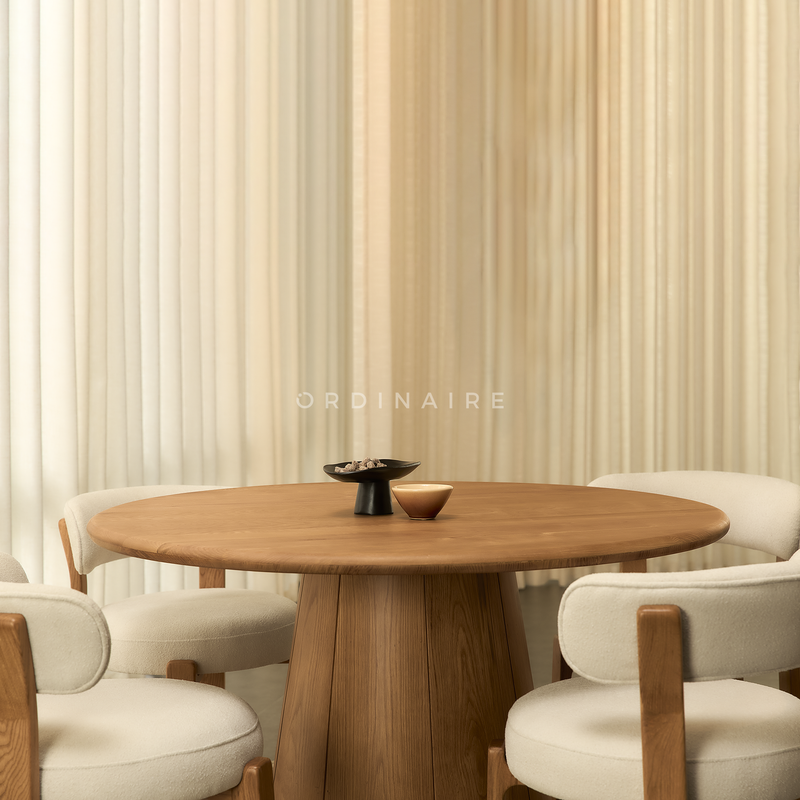 KYO DINING TABLE