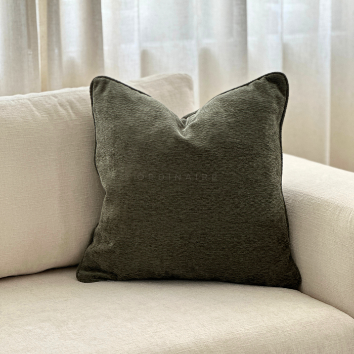 MISTLETOE  - XMAS PILLOW SET