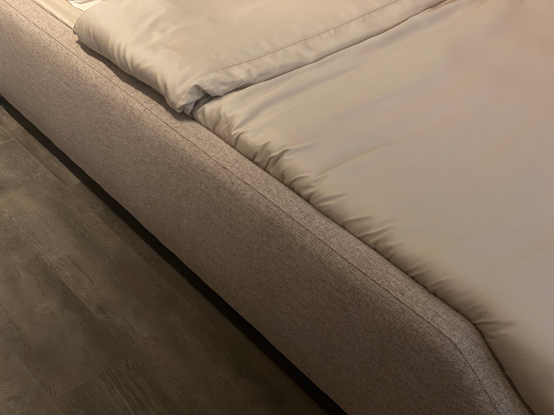 REVERIE BED