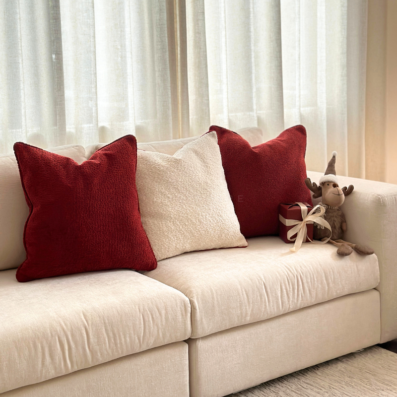 COZY FRIEND  - HOLIDAY PILLOW SET