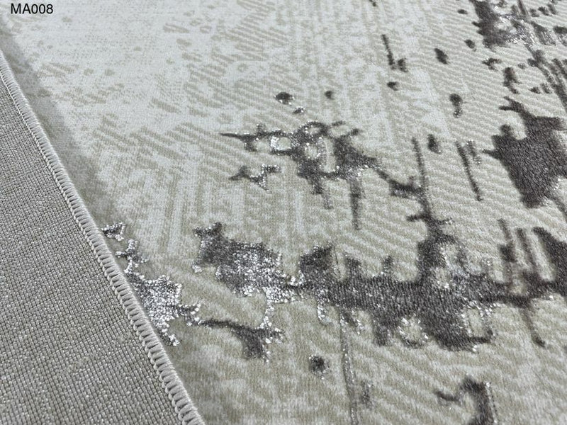 TRACE RUG